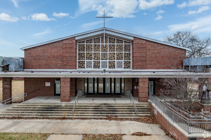 4101 Saint Lawrence Ave, Matteson, IL à vendre - Photo du bâtiment - Image 2 de 42