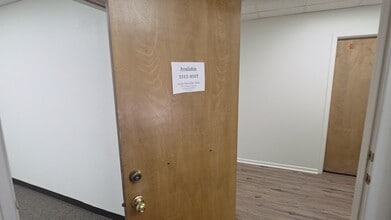 3311-3313 81st St, Lubbock, TX for lease - Commercial Listing Video 