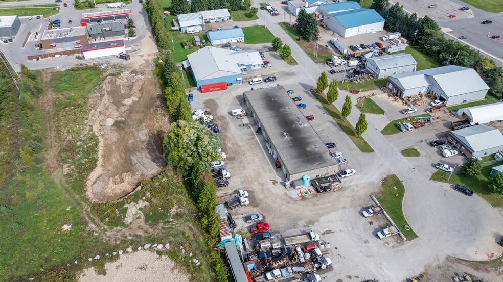 7-19 Industrial Rd, St Marys, ON à vendre - Aérien - Image 3 de 9