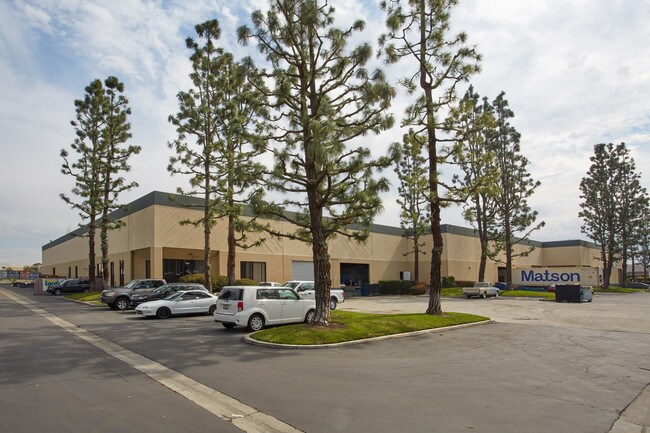 More details for 10504-10540 Pioneer Blvd, Santa Fe Springs, CA - Industrial for Lease
