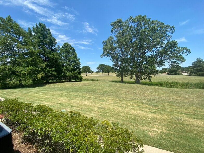 1050 W Campbell Rd, Richardson, TX à vendre - Photo du bâtiment - Image 3 de 26