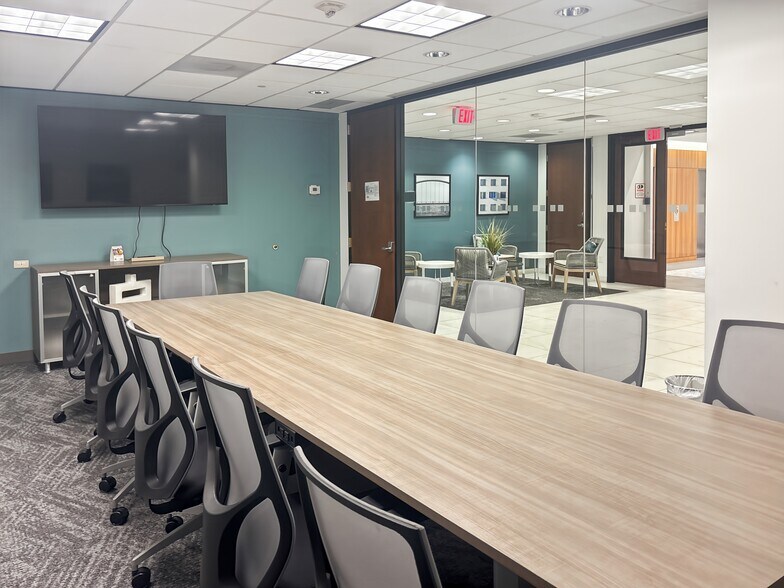 7150 E Camelback Rd, Scottsdale, AZ à louer - Photo intérieure - Image 2 de 16