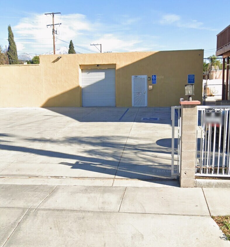 620 W Colton Ave, Redlands, CA for lease Interior Photo- Image 1 of 8