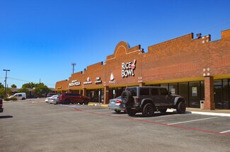 Plus de détails pour 2800 Forestwood Dr, Arlington, TX - Commerce de détail à louer