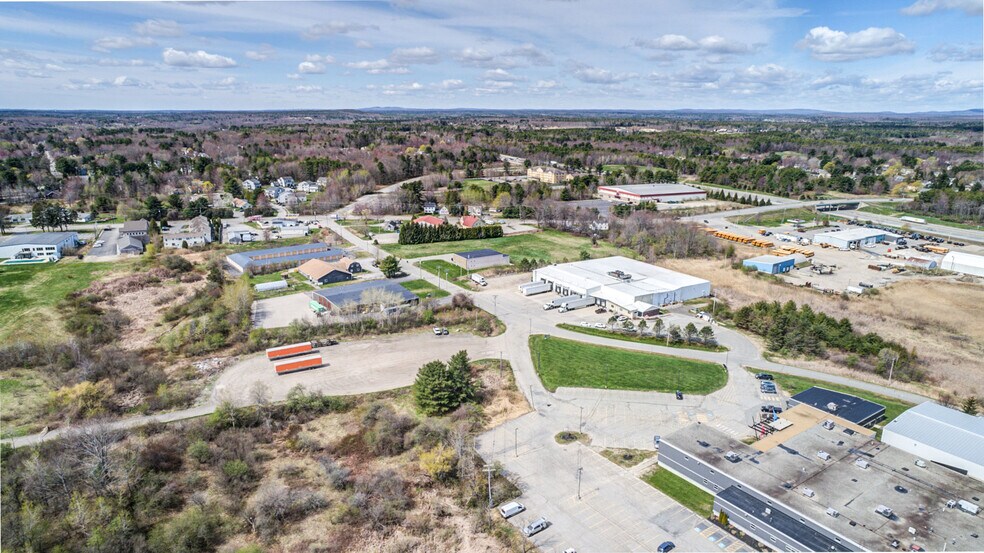 11 Lund Rd, Saco, ME à vendre - Photo du bâtiment - Image 1 de 7