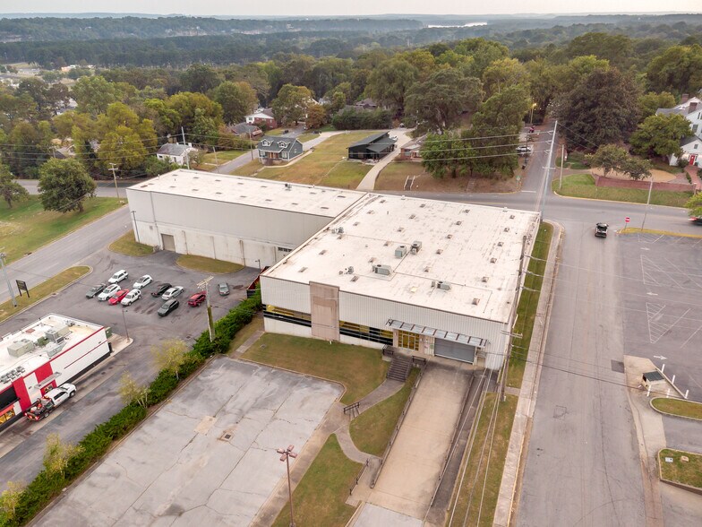 502 S Court St, Florence, AL à vendre - Photo du bâtiment - Image 3 de 26