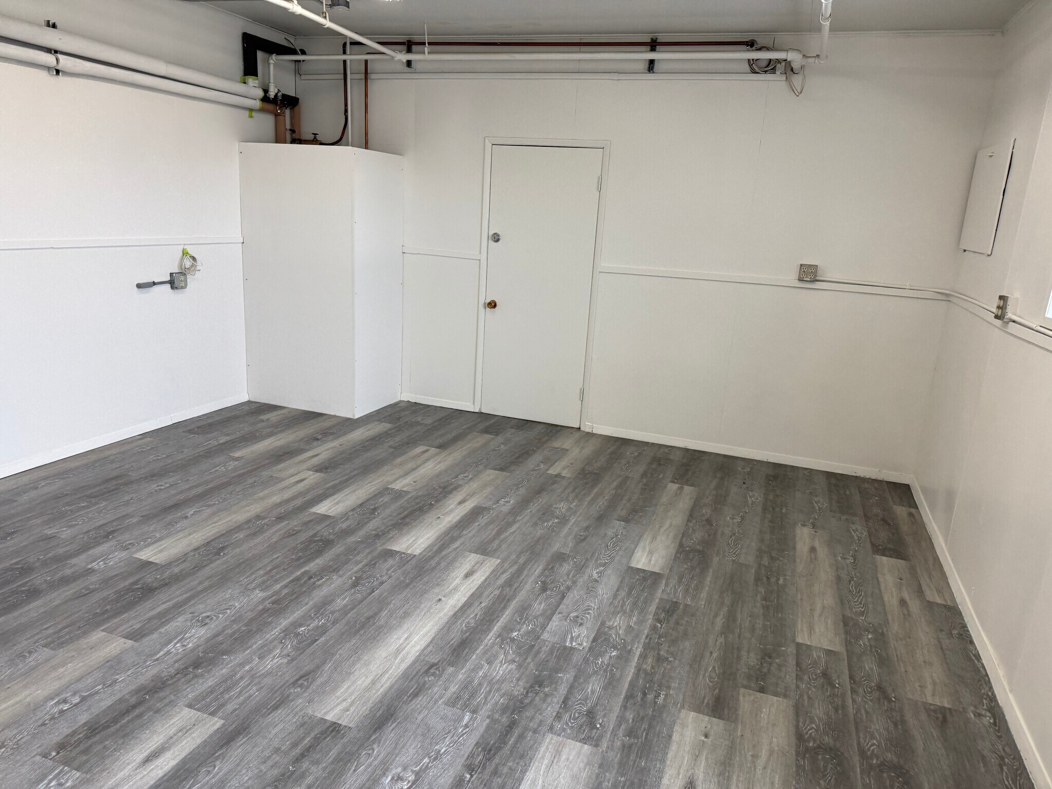 202 N Cedar St, Port Angeles, WA à louer Photo intérieure- Image 1 de 6