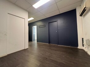 166 Macquarie St, Liverpool for lease Interior Photo- Image 1 of 5