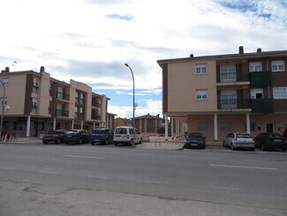 Plus de détails pour Multi-résidentiel à vendre