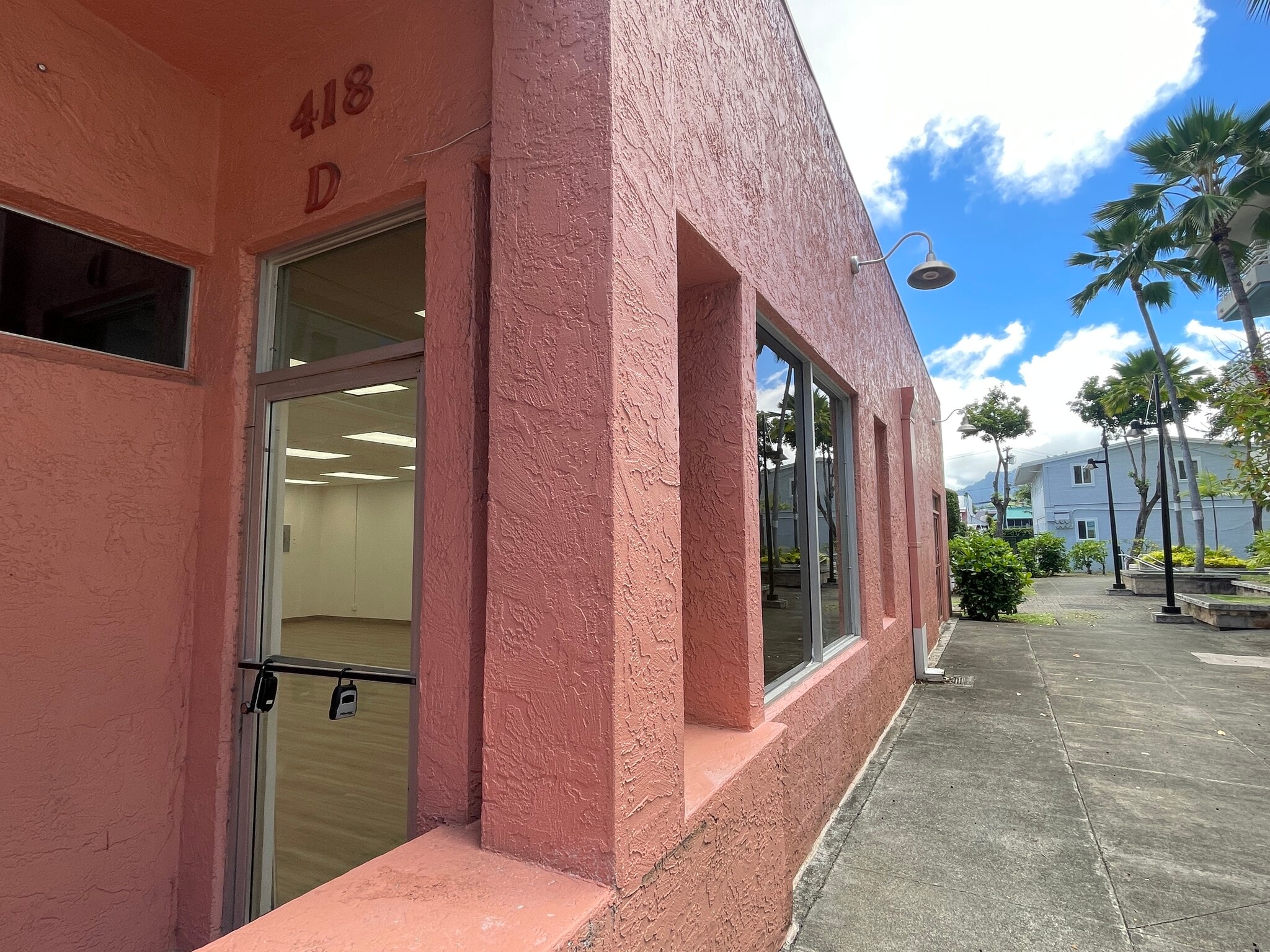 418-A Kuulei Rd, Kailua, HI for lease Interior Photo- Image 1 of 14