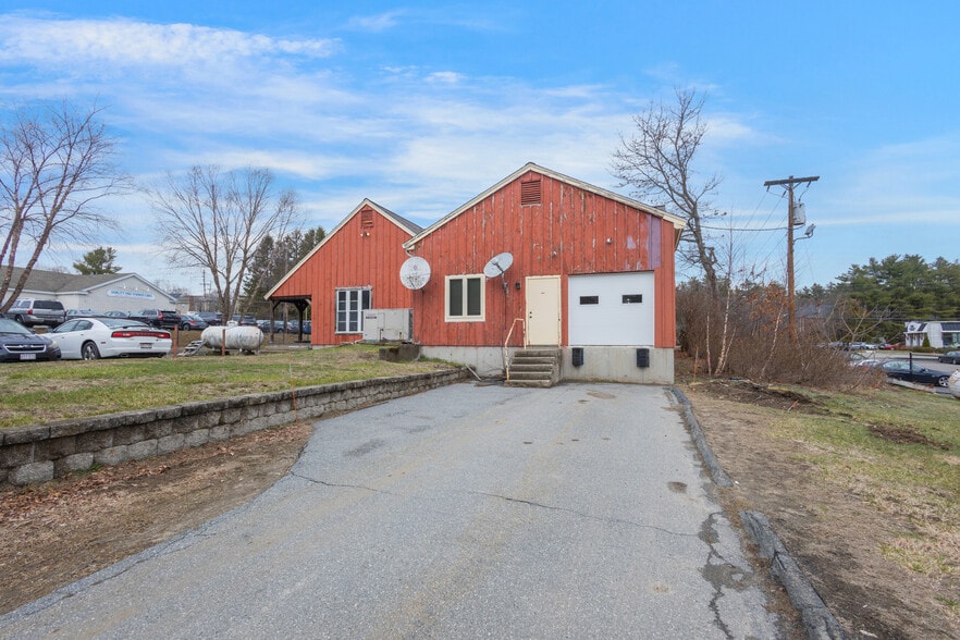 444 Great Rd, Acton, MA à louer - Photo du bâtiment - Image 3 de 8