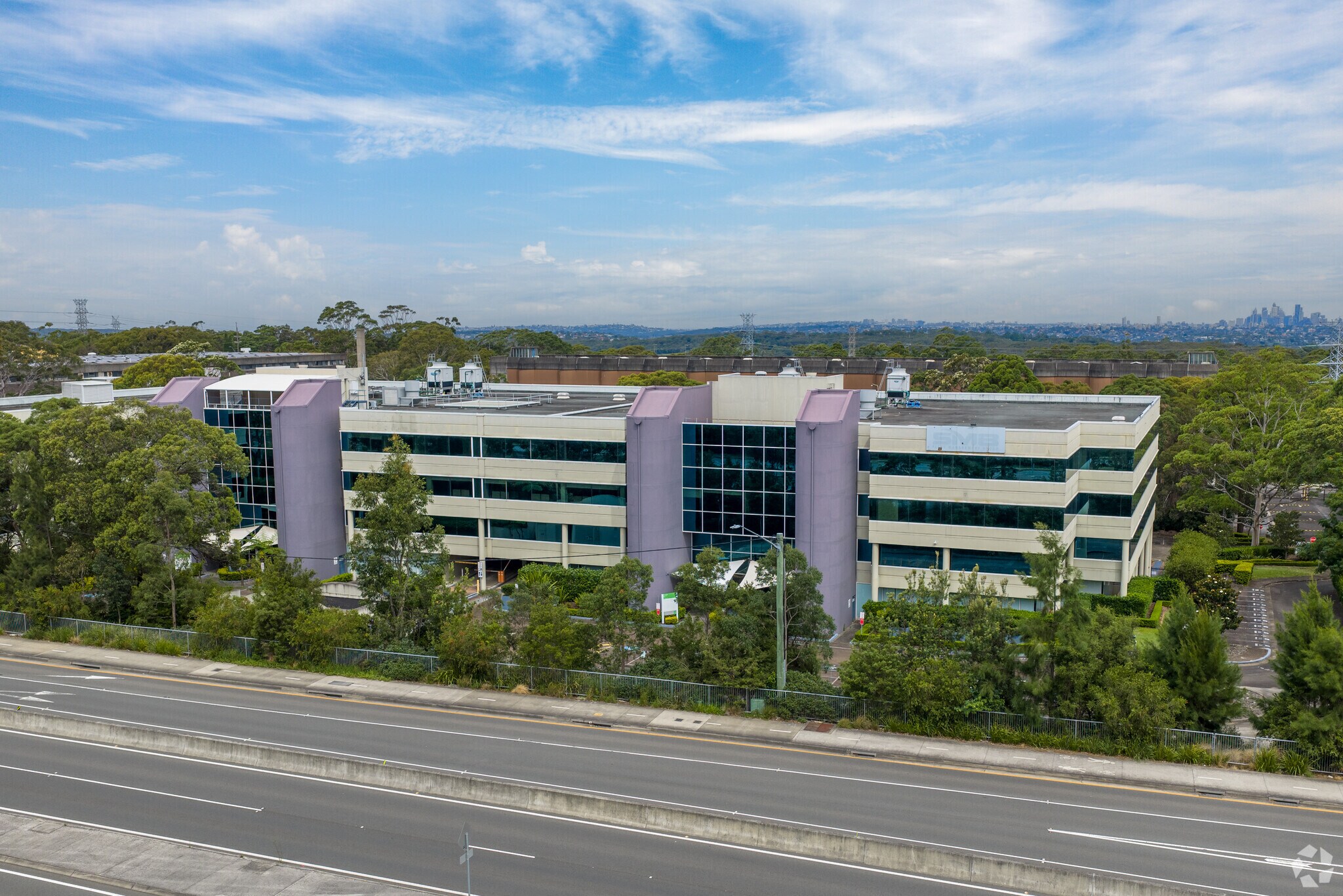 14 Aquatic Dr, FRENCHS FOREST for lease Primary Photo- Image 1 of 4