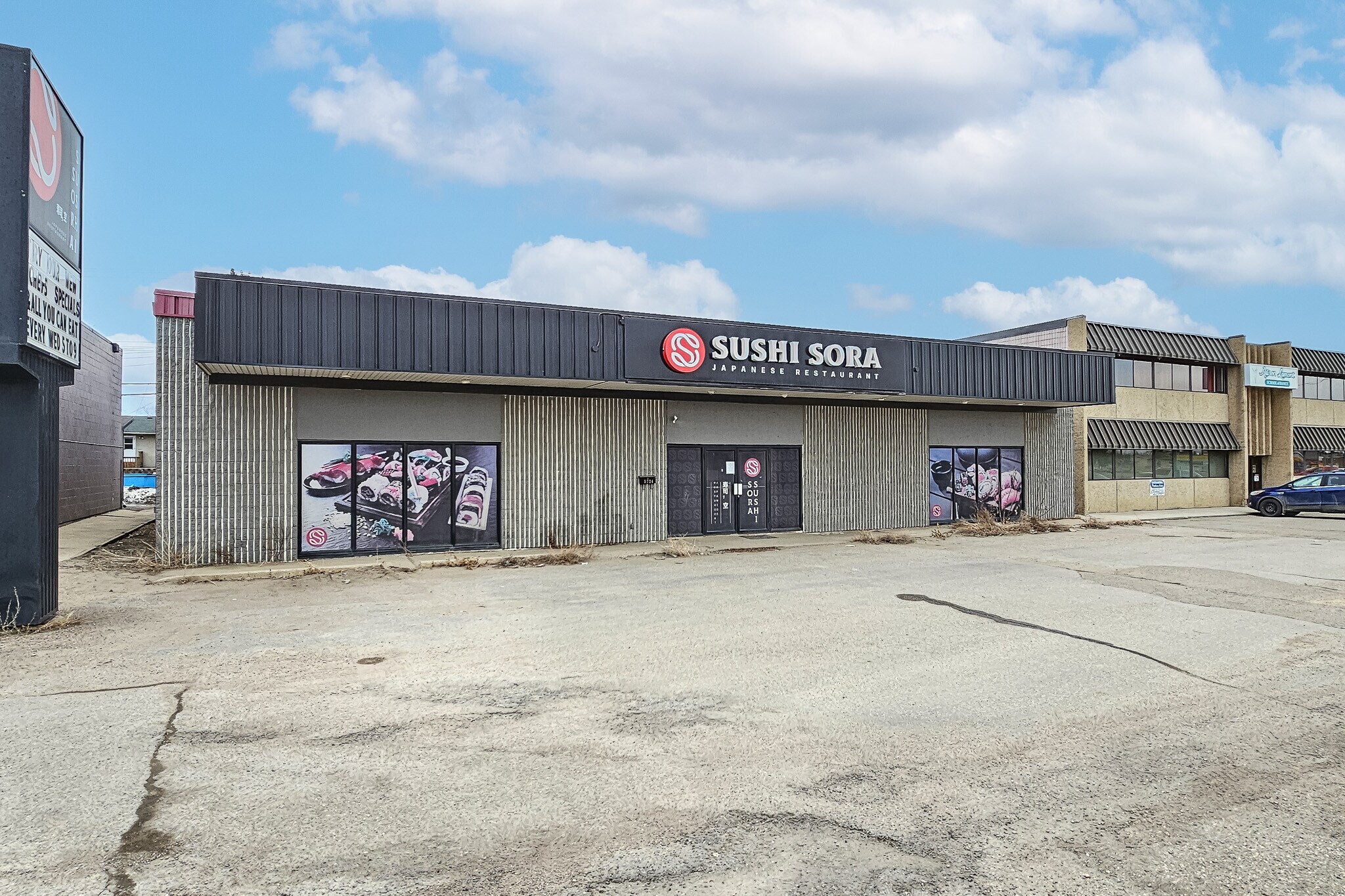 5724 44 St, Lloydminster, AB for sale Primary Photo- Image 1 of 1