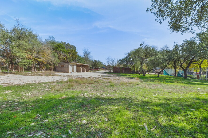 7900 Hudson Loop, Austin, TX à louer - Photo du bâtiment - Image 3 de 33