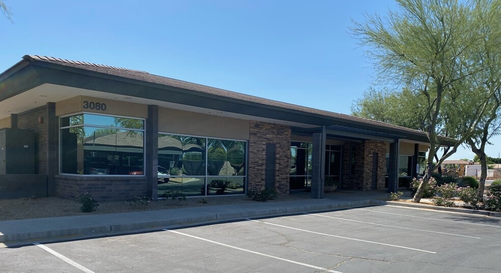 3080 N Litchfield Rd, Goodyear, AZ à louer - Photo du bâtiment - Image 2 de 4
