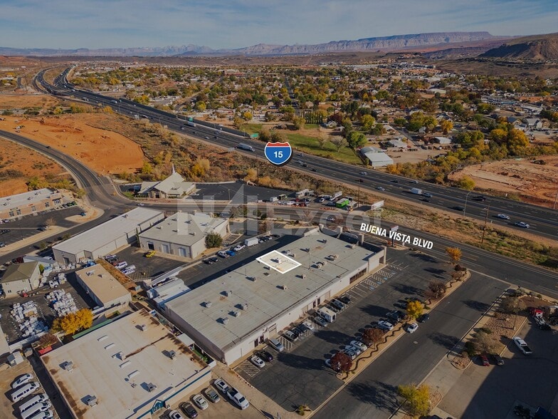 204 Playa Della Rosita, Washington, UT for lease - Building Photo - Image 3 of 7