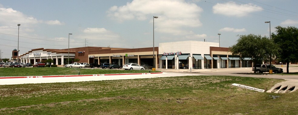 3046 Lavon Dr, Garland, TX for lease - Building Photo - Image 2 of 39