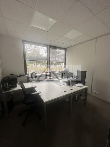 Bureau dans Rosny-sous-Bois à vendre - Photo intérieure - Image 1 de 9