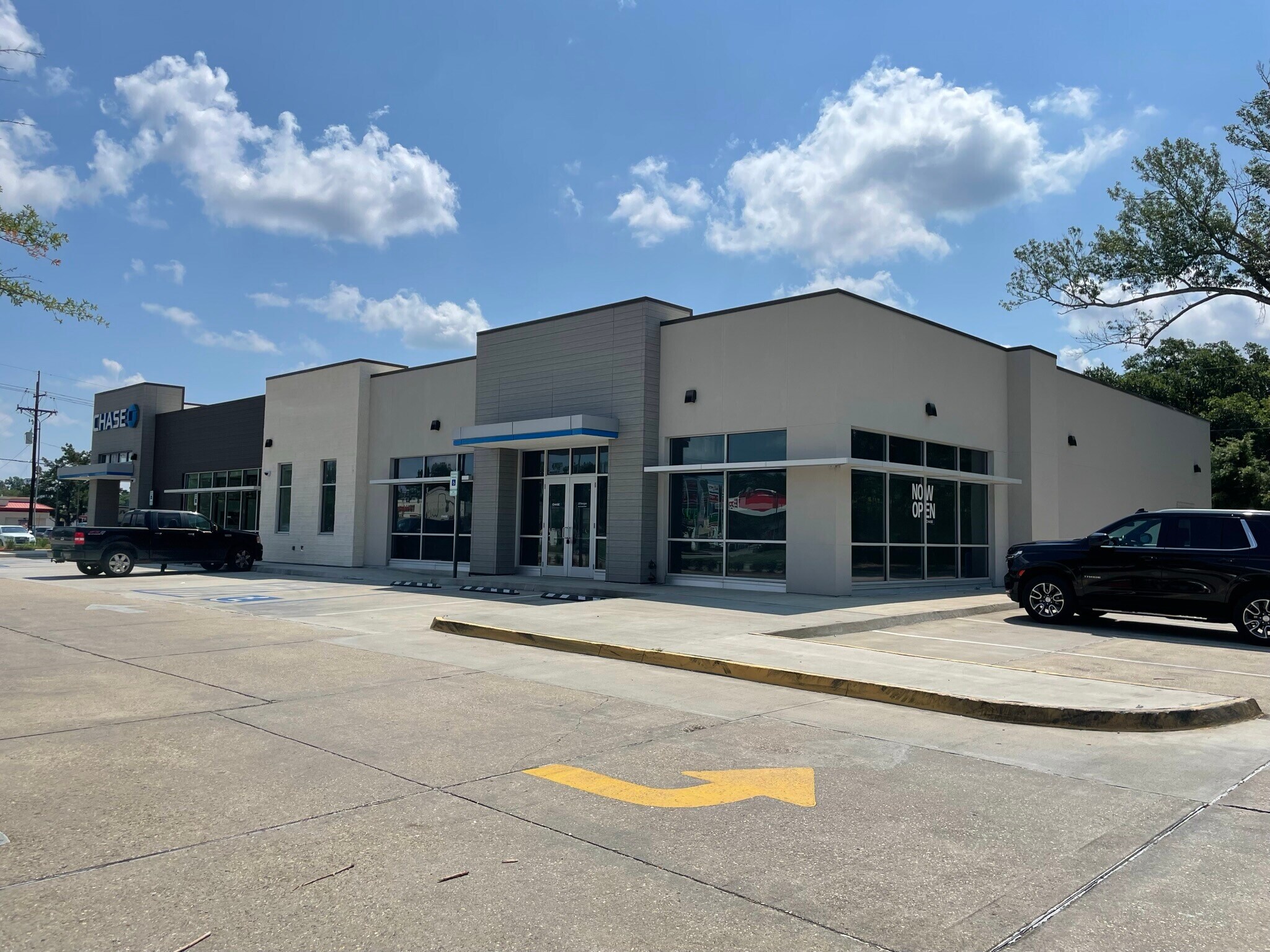 9031 Siegen Ln, Baton Rouge, LA for lease Building Photo- Image 1 of 6