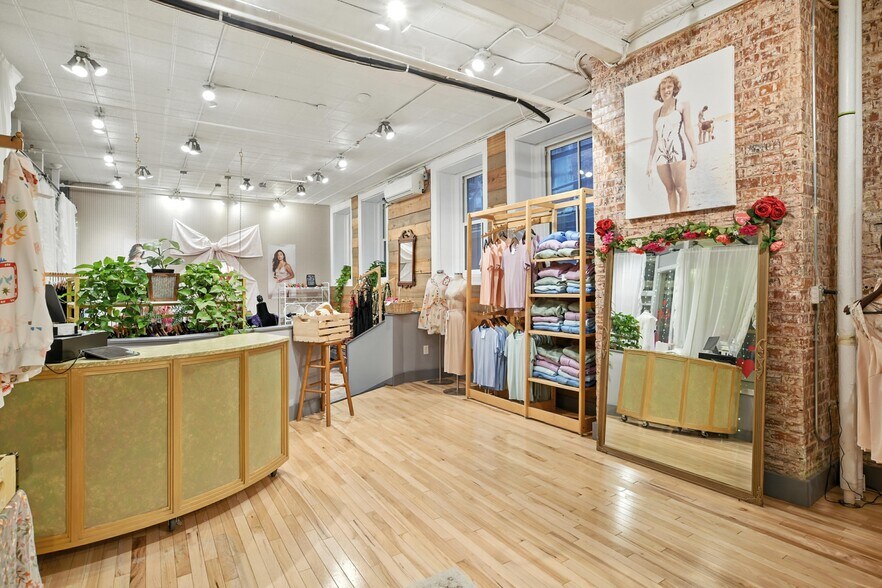 150 Main St, Northampton, MA for lease - Interior Photo - Image 3 of 15