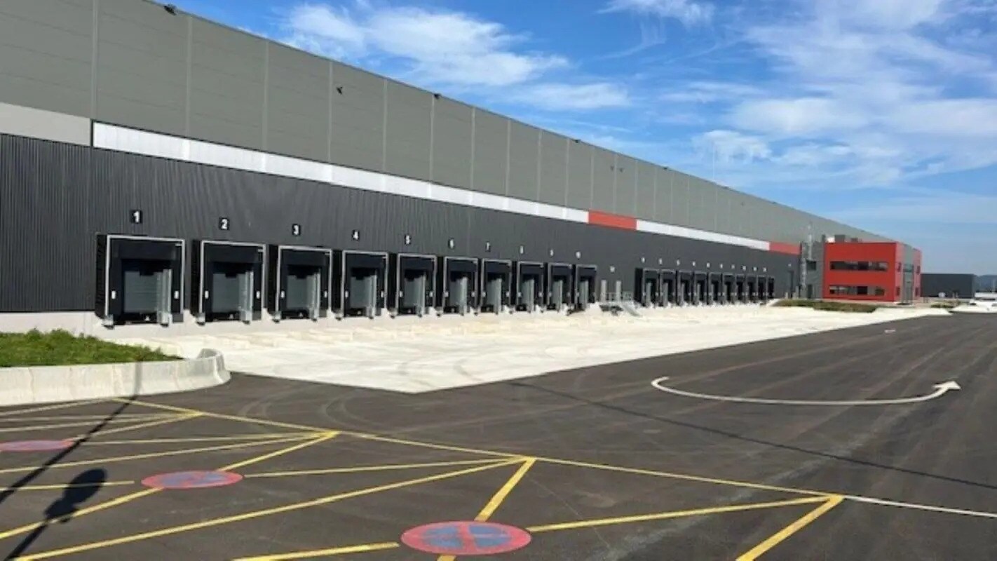 Industrial in Pléchâtel for lease Building Photo- Image 1 of 13