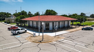 More details for 302 S Magnolia St, Hearne, TX - Retail for Sale
