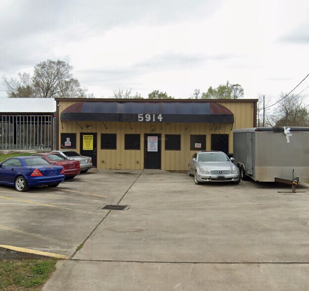 5914 Cullen Blvd, Houston, TX à louer - Photo principale - Image 1 de 9