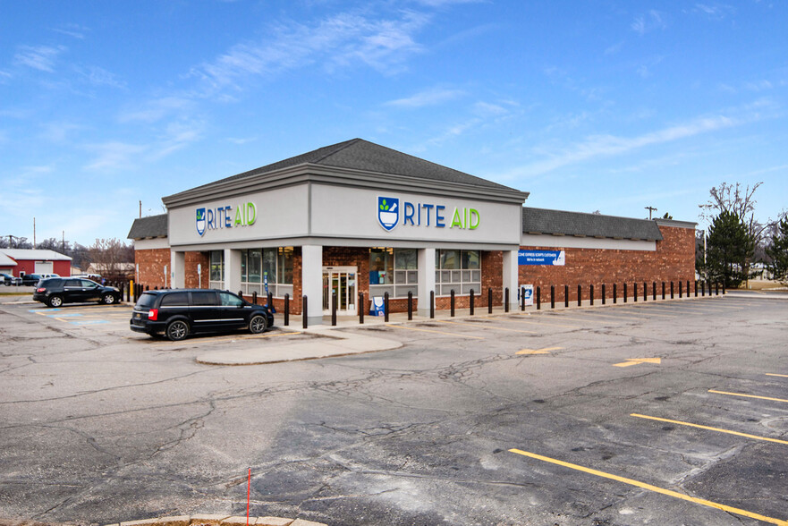 11801 N Saginaw St, Mount Morris, MI for sale - Primary Photo - Image 1 of 9