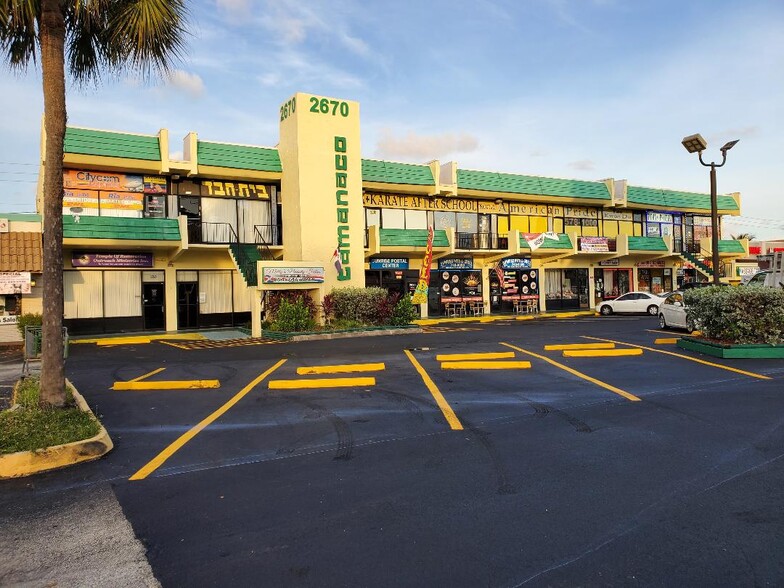2670 N University Dr, Sunrise, FL for lease - Primary Photo - Image 2 of 2