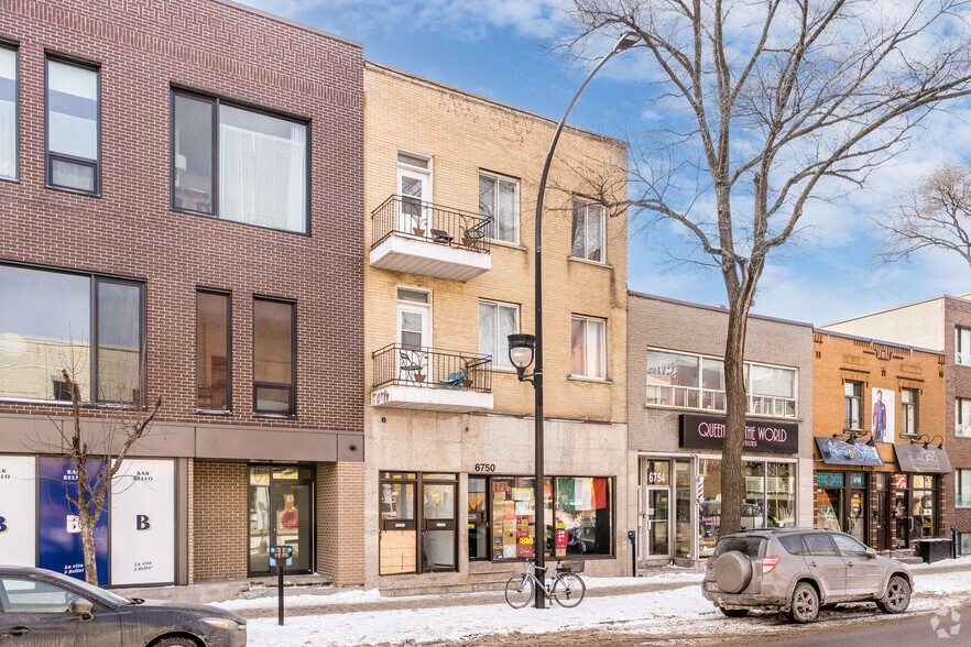 6750 Boul Saint-Laurent, Montréal, QC à louer - Photo principale - Image 1 de 8