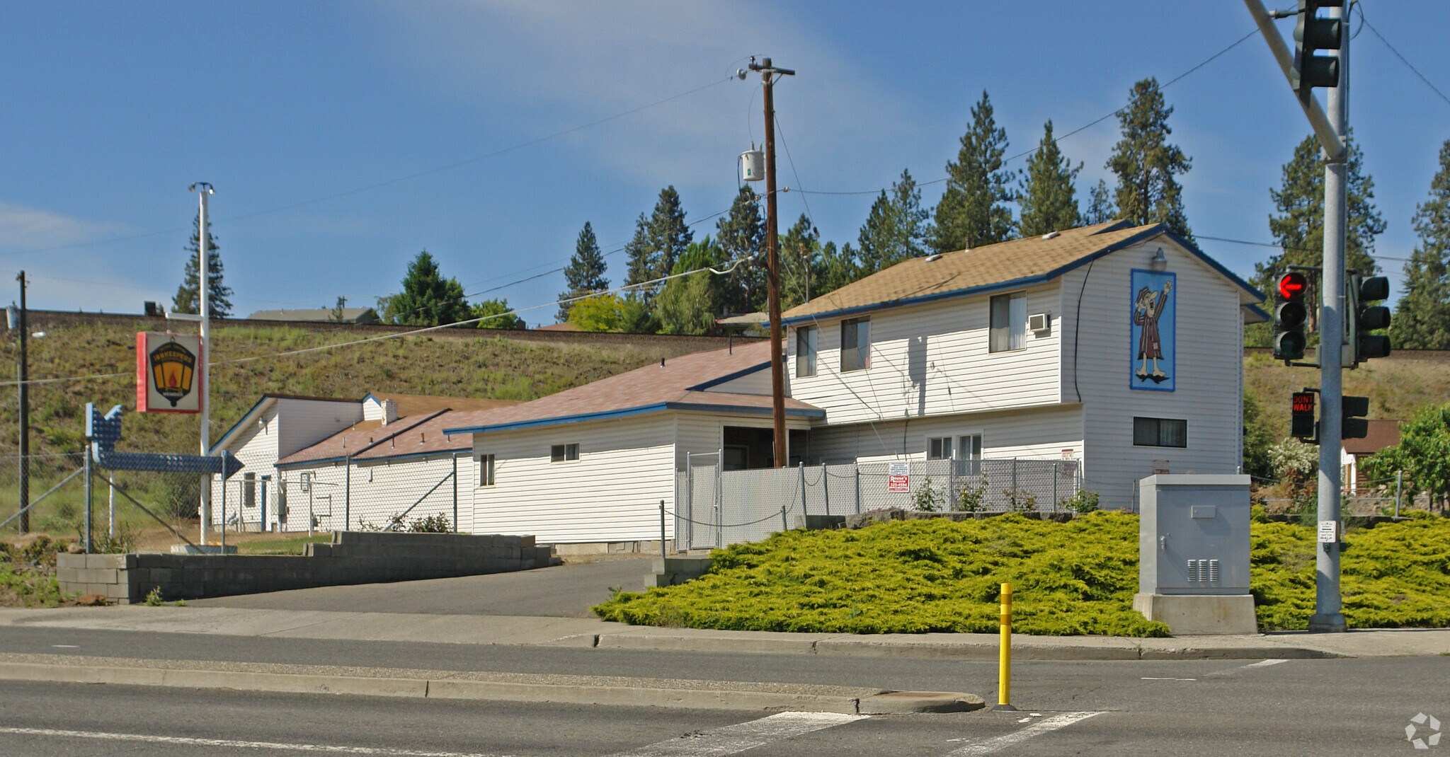 2905 W Sunset Blvd, Spokane, WA for sale Primary Photo- Image 1 of 13
