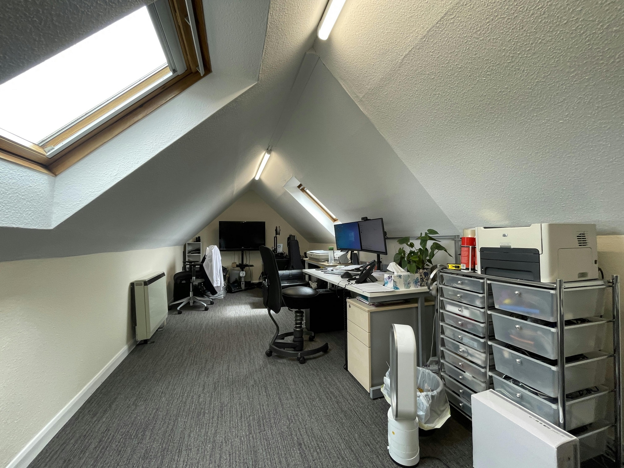 19 Station Rd, Chinnor for lease Interior Photo- Image 1 of 3