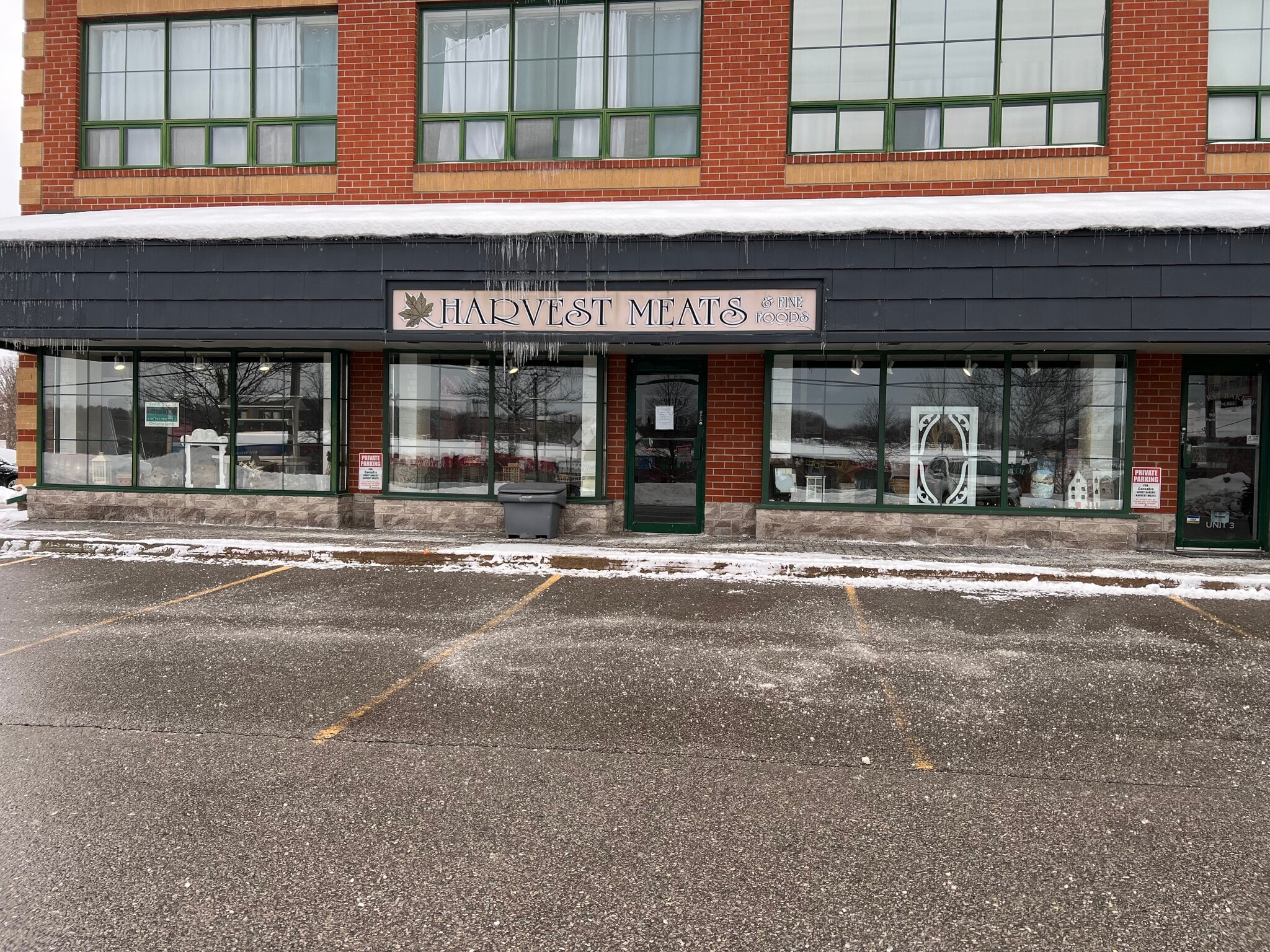 15543 Yonge St, Aurora, ON for lease Primary Photo- Image 1 of 8