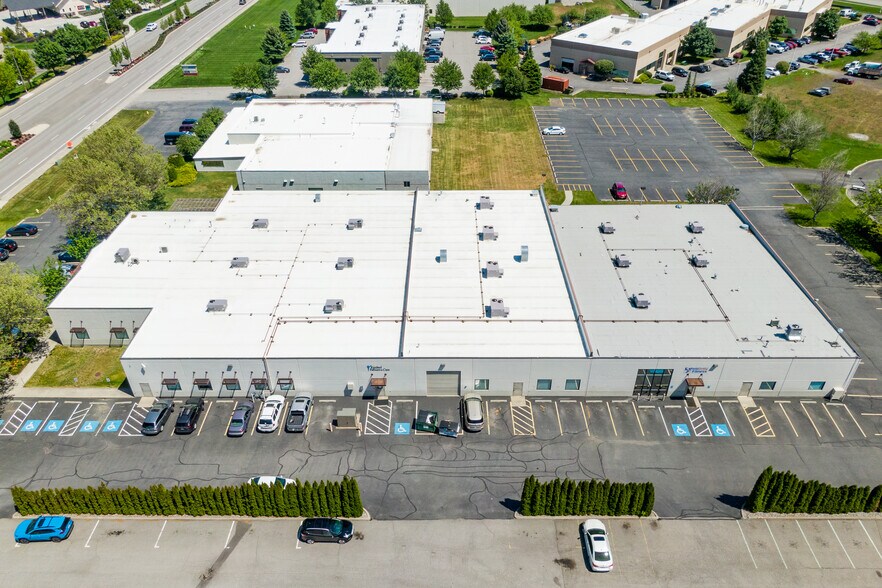 22820 E Appleway Ave, Liberty Lake, WA à louer - Photo du bâtiment - Image 2 de 15