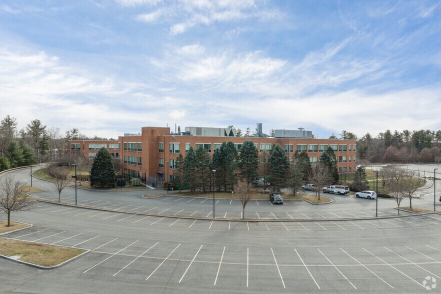 1 Technology Pl, Rockland, MA à louer - Photo du bâtiment - Image 2 de 6