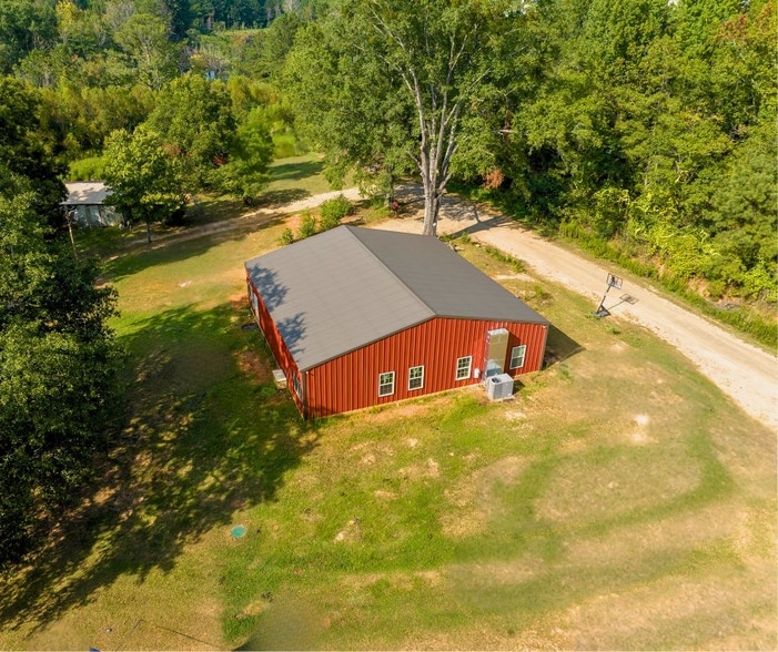 1730 Electronics Dr, Anniston, AL for sale - Building Photo - Image 1 of 25