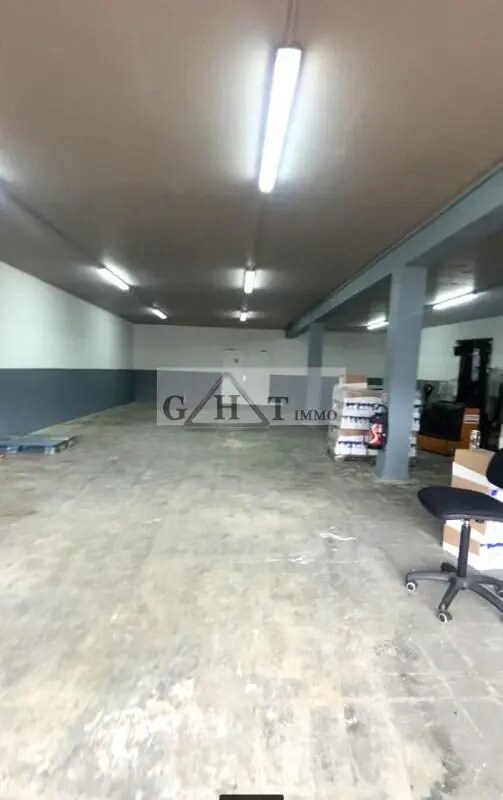 Industrial in Gagny for lease Interior Photo- Image 1 of 5