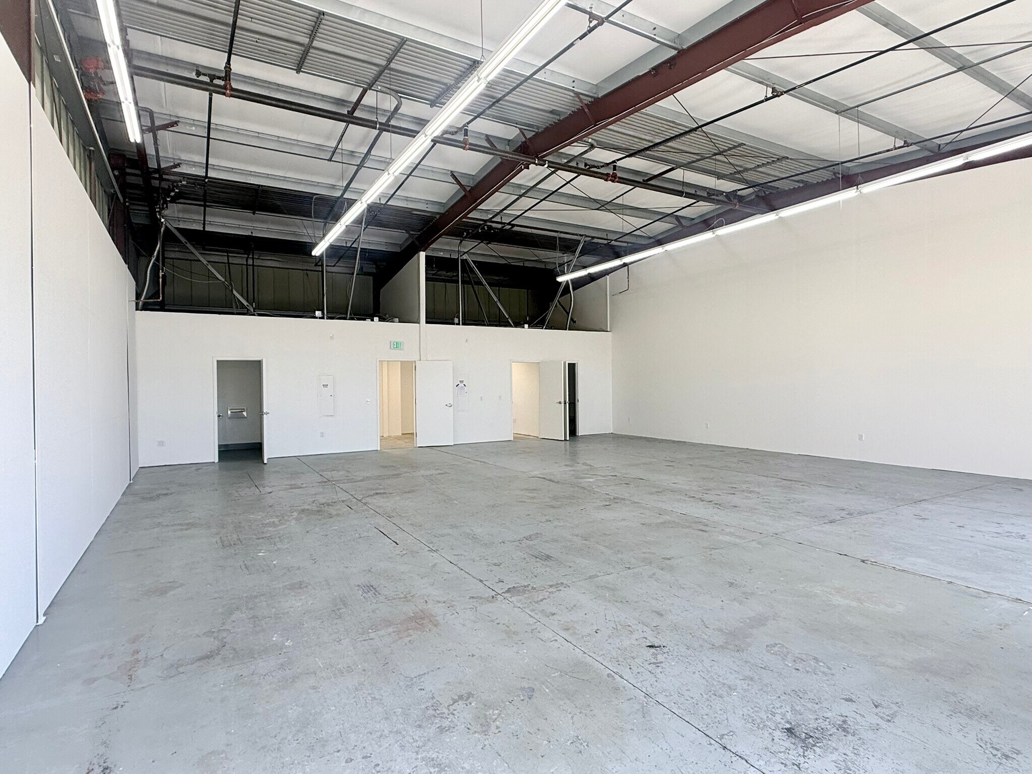 580 Valdry Ct, Brentwood, CA for lease Building Photo- Image 1 of 10