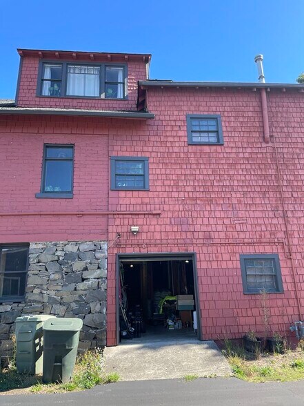 155 N Elm St, Kalama, WA à vendre - Photo du bâtiment - Image 3 de 24