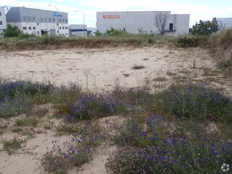 Calle del Puerto Guadarrama, 5, Móstoles, Madrid for sale - Building Photo - Image 3 of 5