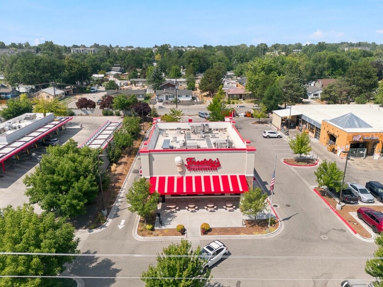 2143 S Broadway Ave, Boise, ID for sale - Building Photo - Image 1 of 14