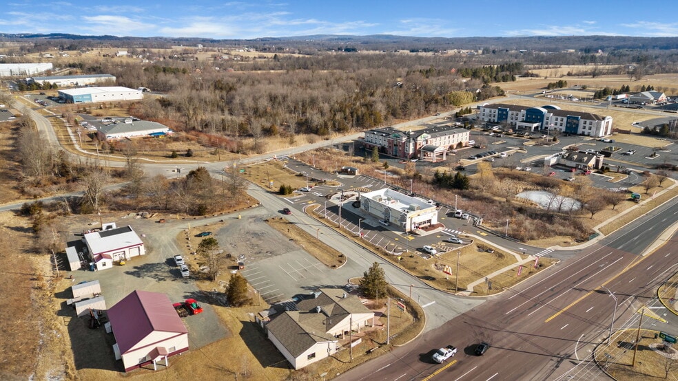 1850 John Fries Hwy, Quakertown, PA for sale - Building Photo - Image 2 of 45