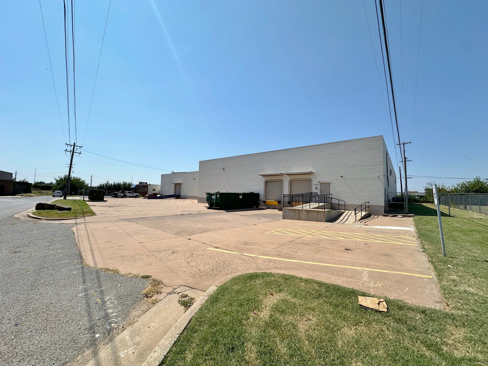 329 S Blackwelder Ave, Oklahoma City, OK for lease Primary Photo- Image 1 of 4