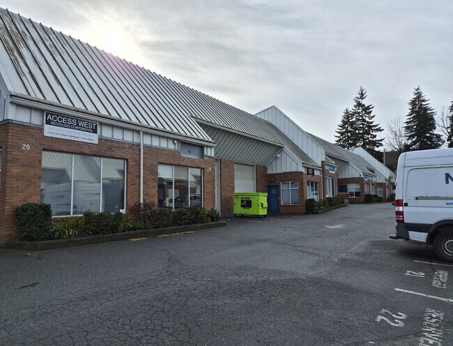 Plus de détails pour 755 Vanalman Av, Victoria, BC - Industriel à louer