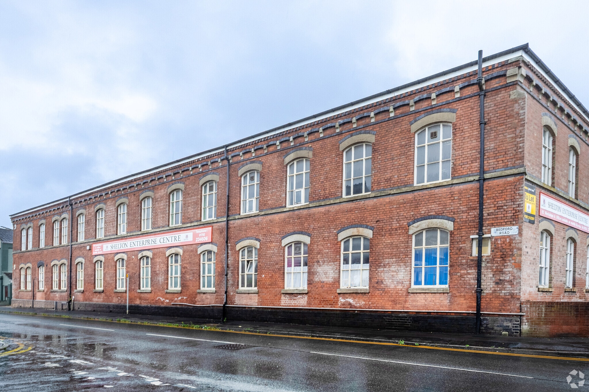 Bedford St, Stoke On Trent for lease Primary Photo- Image 1 of 3