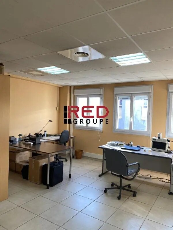 Bureau dans Meyreuil à louer Photo du bâtiment- Image 1 de 7