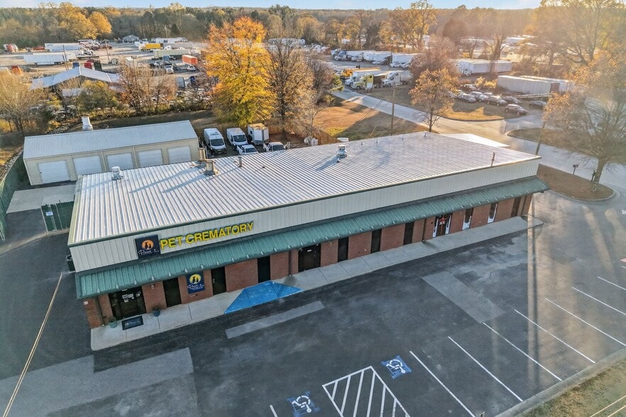 1595 Access Rd, Covington, GA à vendre - Photo du bâtiment - Image 2 de 51