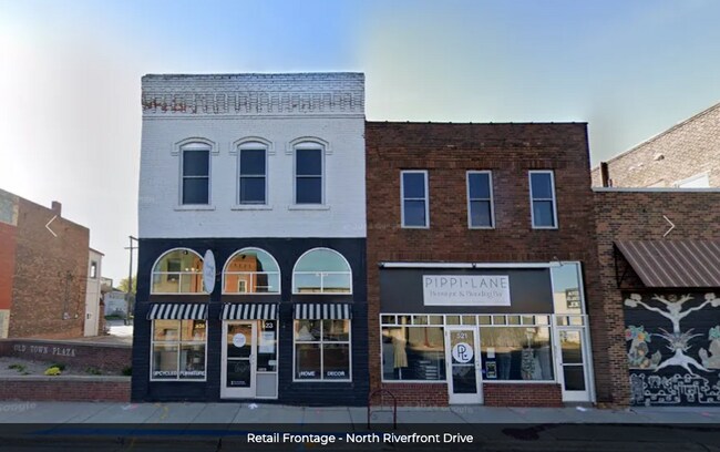 More details for 521-523 N Riverfront Dr, Mankato, MN - Retail for Sale