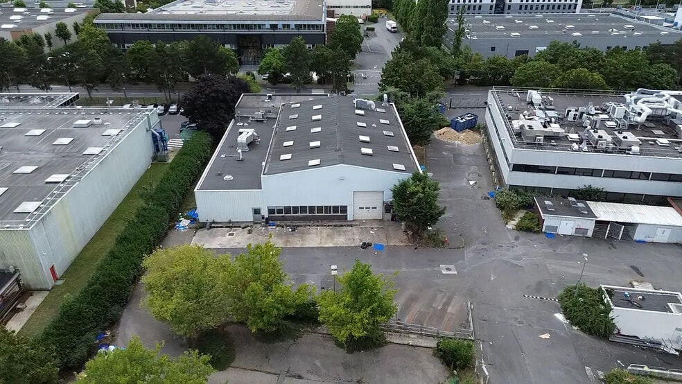 Flex in SAINT-OUEN-L'AUMONE for lease - Building Photo - Image 3 of 19