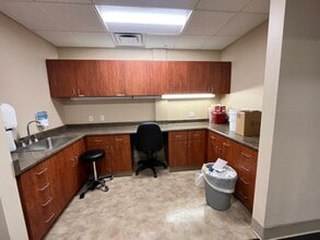 925 Ironwood Dr, Minden, NV for lease Building Photo- Image 2 of 6